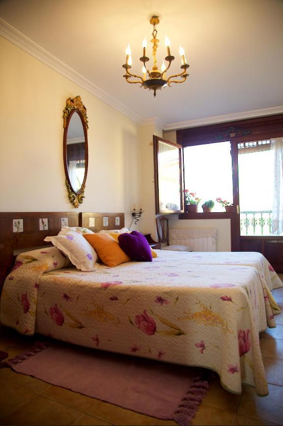 Posada De Sena ภายนอก รูปภาพ